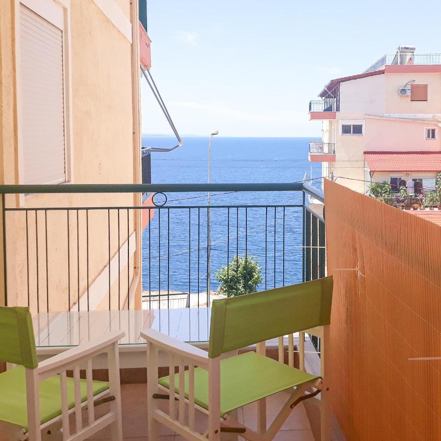 Hotel Sea Breeze Sarande Exterior photo